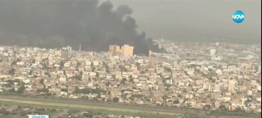 Хартум днес беше разтърсен от въздушни атаки и артилерийски обстрел
Кадър: Нова