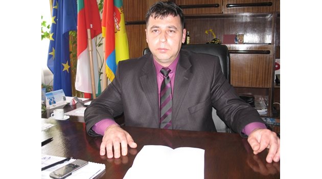 Станислав Николов се оттегли от кметския стол преди старта на процеса на 23 юни м.г.