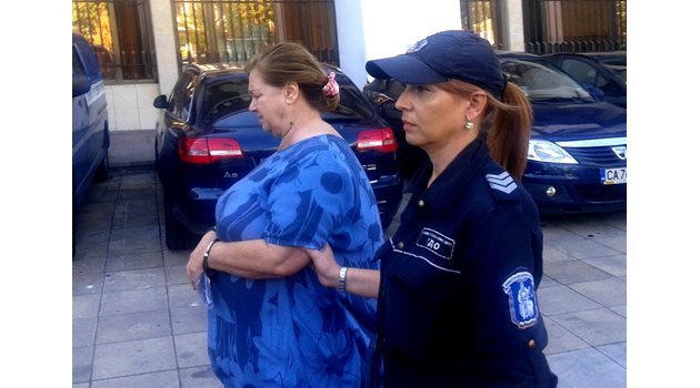 БЕЛЕЗНИЦИ: 59-годишната Веселина Гинева е задържана преди година и половина.   СНИМКА: ЕЛЕНА ФОТЕВА