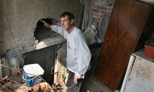 Крадци пробиха къща в Катуница с кирка