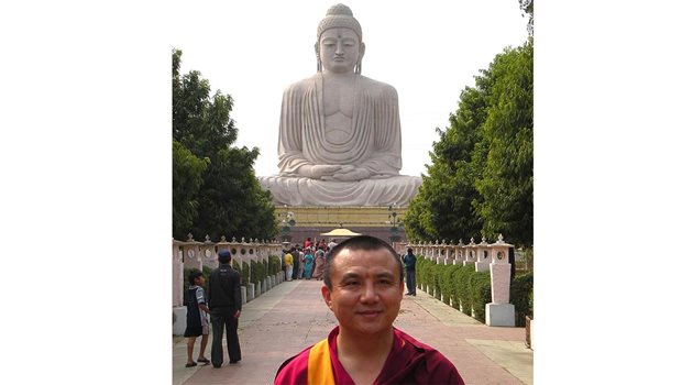 НЕОТМЕНИМО: “Всички сме равни в правото си на щастие!” - напомня тибетският учител.