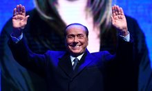 Жените на “безсмъртния” Берлускони