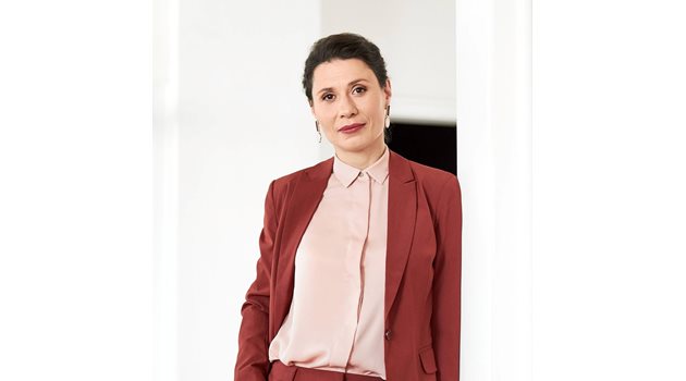 Основателката на платформата “Майко мила” Елисавета Белобрадова, позната още като Летящата Козила, ще води листата на ДБ в лидерския 25-и МИР.
