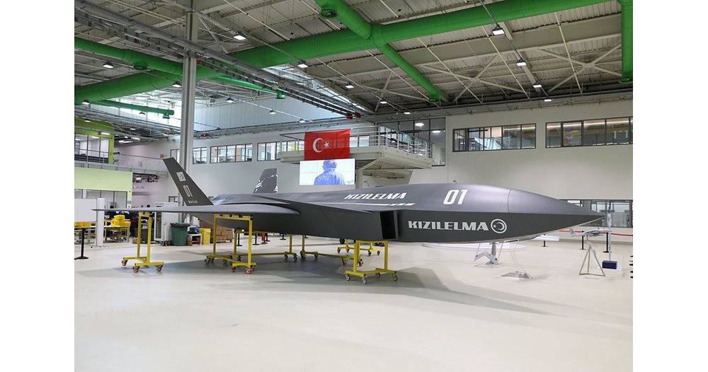 Supersonic drone “Bayraktar” showed Turkey, will be produced in Ukraine (Movie)