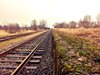 Изоставена каруца спря влаковете между София и Бургас