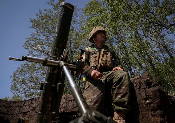 Украйна има нужда от четири чудеса, за да изтласка руските сили
Снимка: Ройтерс