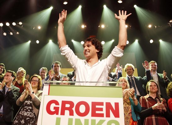 Лидерът на партия “Зелени леви” Йесе Клавер, наричан холандския Трюдо, се радва на големия скок в резултата - печели 16 места в парламента срещу 4 в предишния.