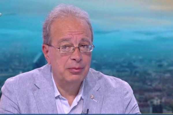 Бранимир Ботев: С бомбените заплахи може да има не 5, а 7 партии в парламента