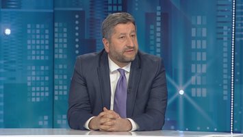 Константин Мишев: Не атакувайте Христо Иванов