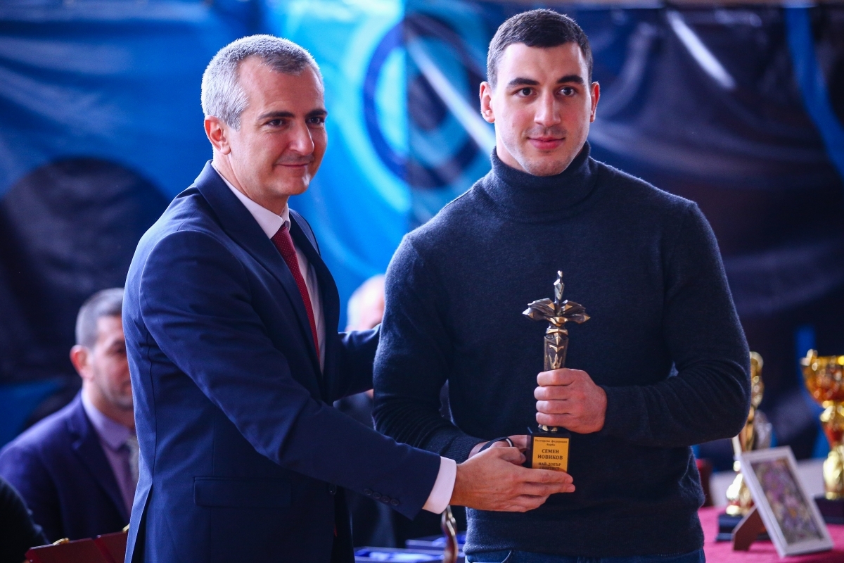 Семьон Новиков е борец №1 на България за 2023 г.