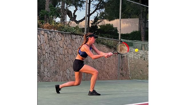 Former №1 in the world against Grigor, Lolita trains with friends