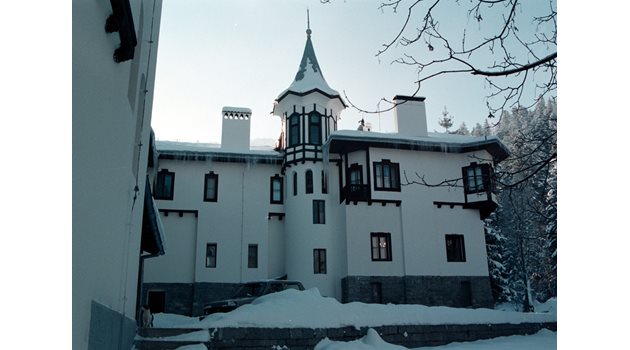 Дворецът “Цapcкa Биcтpицa” на 2 инстанции бе присъден на държавата.