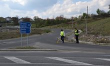 Експерти подготвят експертиза на кръстовището, на което катастрофира Местан (Видео)