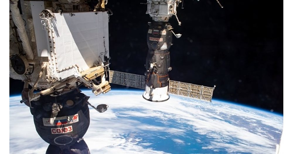 Photo of Les graines voyagent vers la Station spatiale internationale