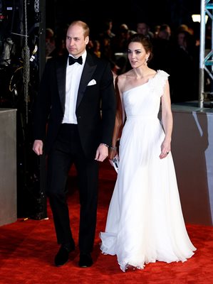 Принц Уилям и Кейт Мидълтън присъстваха на церемонията по връчване на наградите БАФТА.