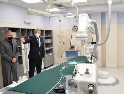 Здравният министър Стойчо Кацаров в Националната кардиологична болница СНИМКА: Йордан Симеонов