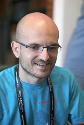 Спасимир Пилев е администратор в българската уикипедия.
