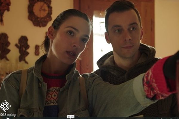 Лорина и Бойко Кръстанов в рекламния клип на България преди няколко години