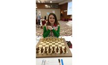 Нургюл Салимова - златната роза на българския шах. На 16 г. състезателката от “Бургас 64” се класира за световната купа при жените