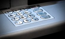 Хванаха поставен „скенер” на банкомат в Добрич
