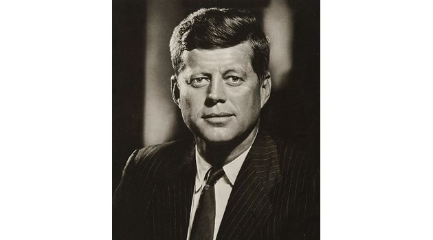 Едва наскоро се разбра, че бронзовият тен на Джон Кенеди се дължи на болестта на Адисън.