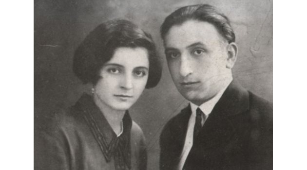 Петър Стоянович със съпругата си Бина