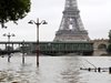 Париж  потопен, Лувърът затворен (Обзор)