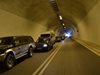Дългият тунел в Кресненското дефиле е опасен за шофьорите