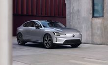 Новото Volvo ES90 улавя дишането на бебе