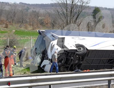 Трагичният инцидент, отнел живота на шест души, стана на 13 април на автомагистрала „Тракия“.