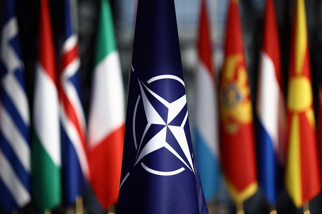 Австралийска медия: Присъствието на НАТО в Индо-тихоокеанския район връща спомените за колониалното минало