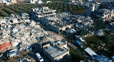 8700 са вече жертвите на опустошителните земетресения в Турция и Сирия