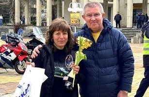 Девет участнички се състезаваха в дамско рали в Добрич по случай деня на жената