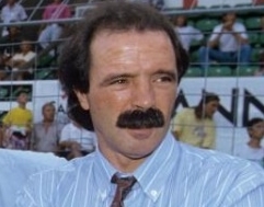 Почина бивш треньор на Емил Костадинов