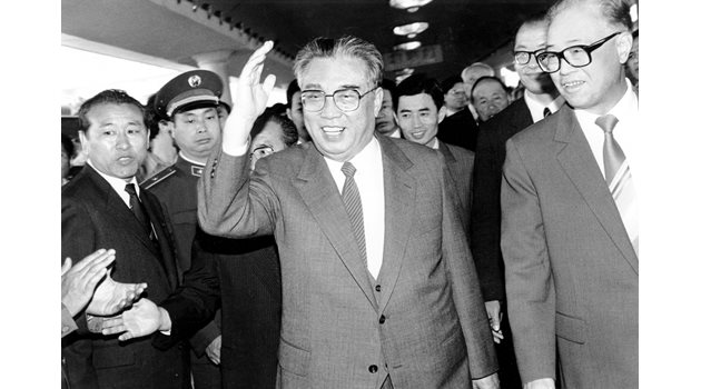 На 1 май Ким Ир Сен проваля опитите за обединението на Корея