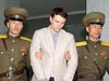 Пуснатият от Северна Корея американски студент е с тежка мозъчна травма


