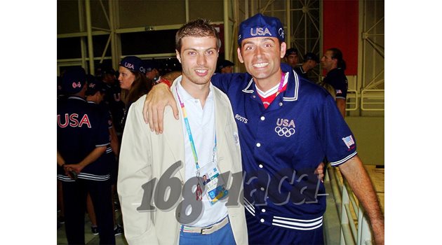 ЗВЕЗДНО: Паоло Коци (вляво) и разпределителят на САЩ Лой Бол по време на Олимпиадата в Атина през 2004 г.