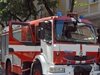 Три пожарни гасят пицария в столичния квартал "Дружба"