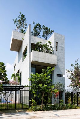 Тази къща във Виетнам бе избрана за най-добрия дом в света Снимки facebook Vo Trong Nghia Architects и dezeen.com