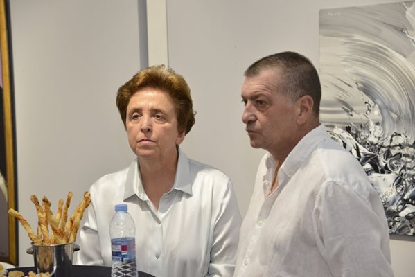 Ексдепутатката и бивш кмет на Смолян Дора Янкова и бившият зам.областен управител на София от НФСБ Николай Марков също са членове на СИНПИ.