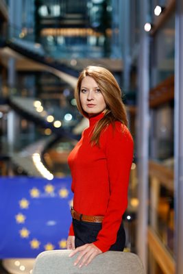 Цветелина Пенкова: Имаме исторически шанс да договорим ключов ресор на бъдещия еврокомисар