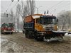 Обработени със смеси срещу заледяване са улиците, по които се движи градският транспорт в София