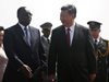 Китайският президент кацна в Сенегал за африканска обиколка (Снимки)