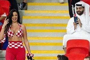 Катарец стана за смях: Снимали полуголата Ивана на стадиона, само за да я докладват на властите