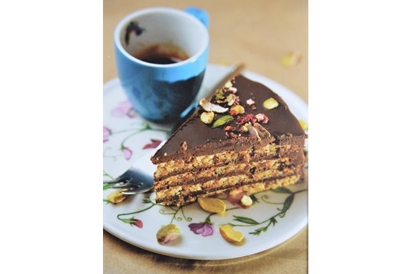 Кето торта “Гараш”на сладкарница “Амели”
