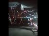 Самолет на косъм да се разбие след сблъсък с коледна украса (Видео)