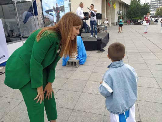 Многодетната майка Руска Вълева е кандидат за кмет на район "Централен".