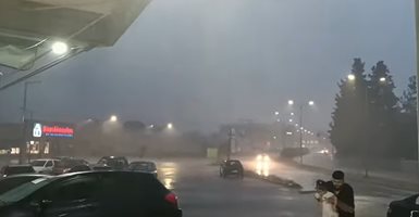О, чудо! В Комотини и в района на пожарите вали обилен дъжд (снимки, видео)