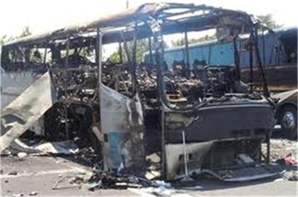 Взривеният автобус на летище "Сарафово"