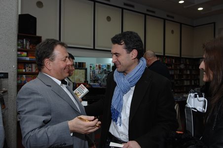 Москов с проф. Иво Петров на премиерата на книгата “Най-добрите български лечители”